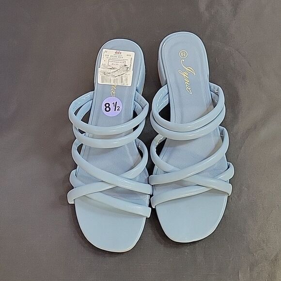 BRAND NEW LYNX LOW BLOCK HEEL SQUARE TOE CRISSCROSS MULTI-STRAP SANDAL - Picture 3 of 16